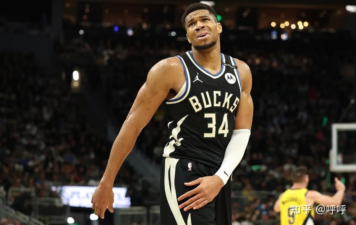 字母哥官方宣布持续失利新规，雄鹿引发争议！赛场气氛高涨的简单介绍