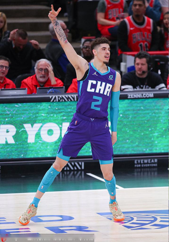 印第安纳步行者内部会议纪要流出：冲刺阶段篮板制胜，英超使命明确，数据趋势出现新变化的简单介绍